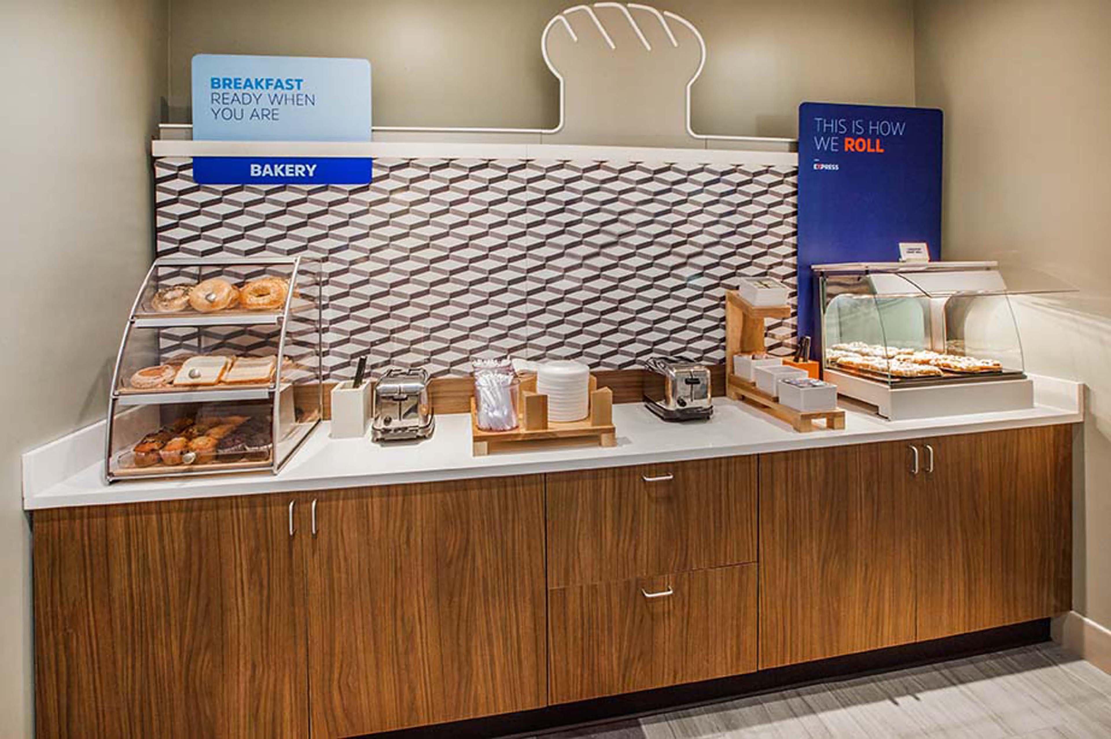 Holiday Inn Express Phoenix-Airport/University Drive By Ihg Екстер'єр фото