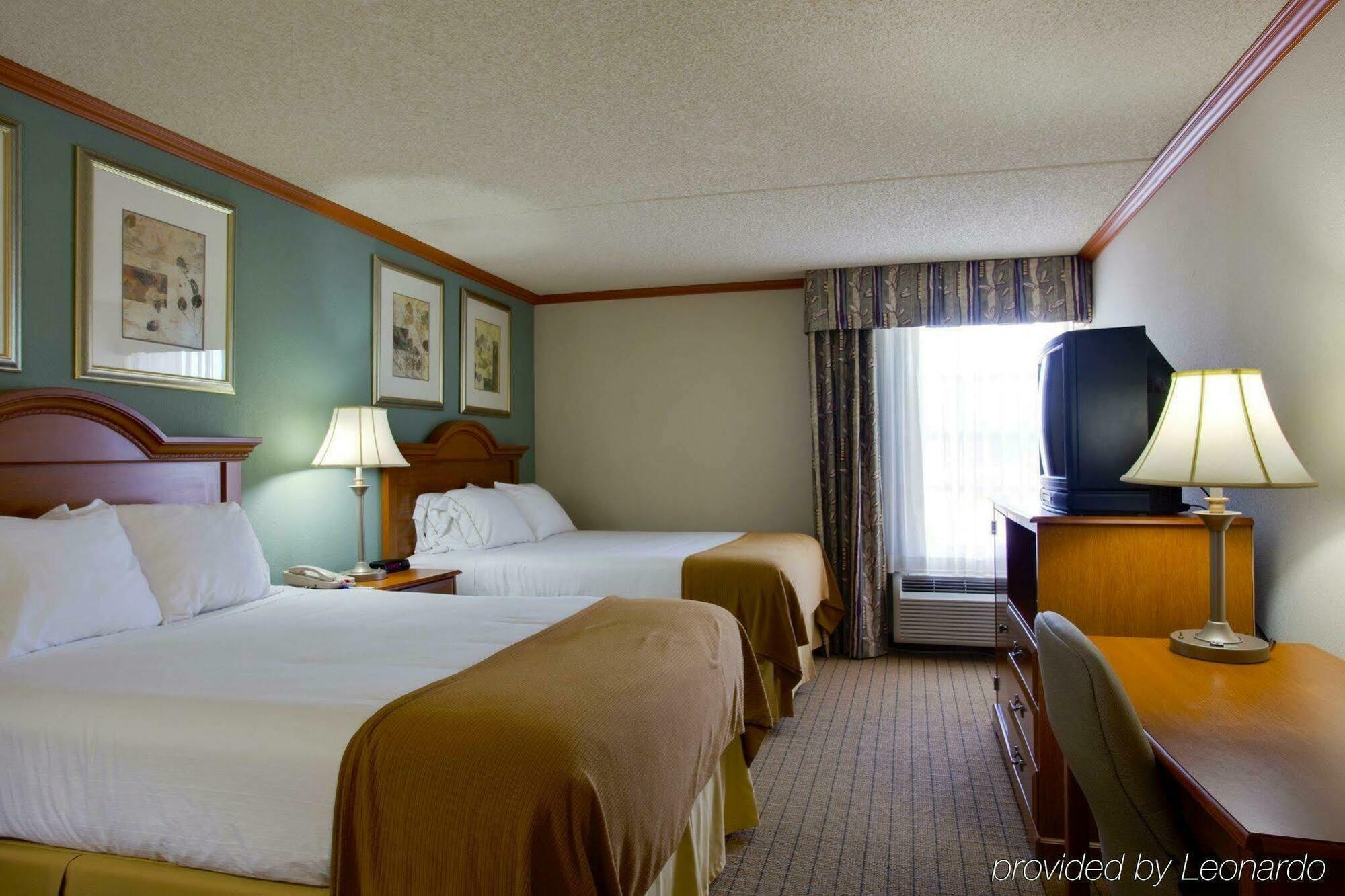 Holiday Inn Express Phoenix-Airport/University Drive By Ihg Екстер'єр фото