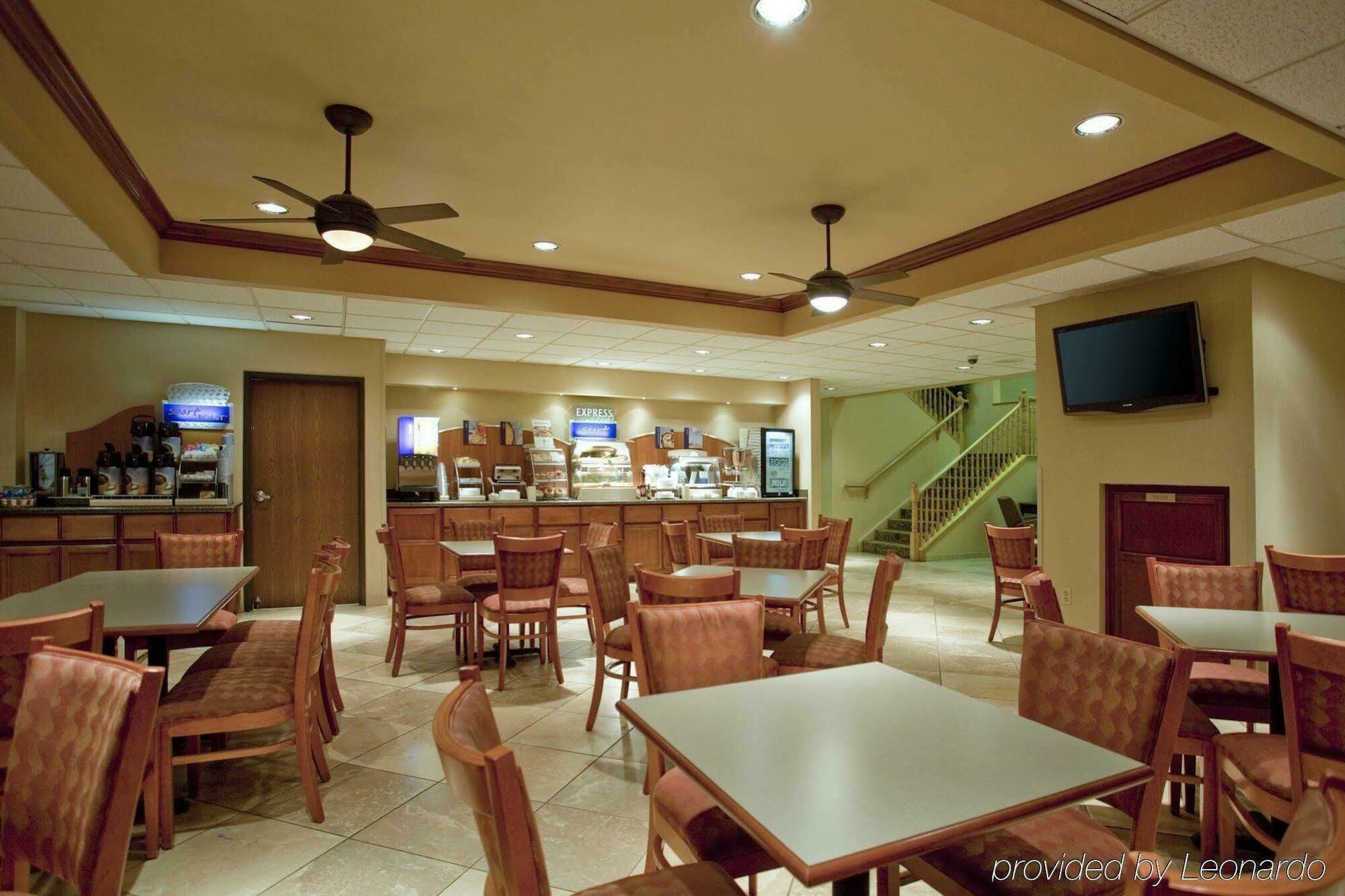 Holiday Inn Express Phoenix-Airport/University Drive By Ihg Екстер'єр фото